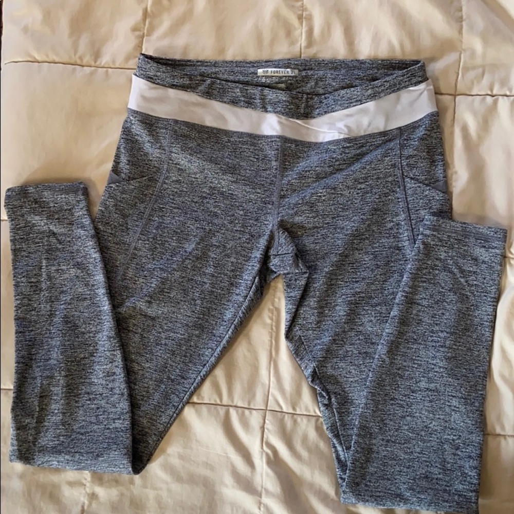 Leggings/yoga pants